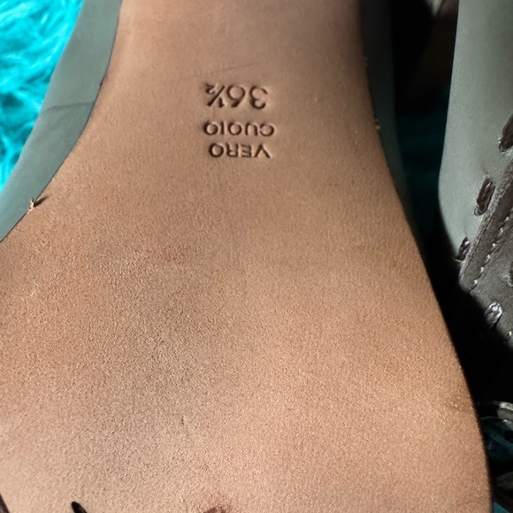 Jean-Michel Cazabat heels. Never worn. - Picture 7 of 7